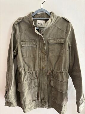 Per Se Olive Green Utility Jacket with Drawstring Waist